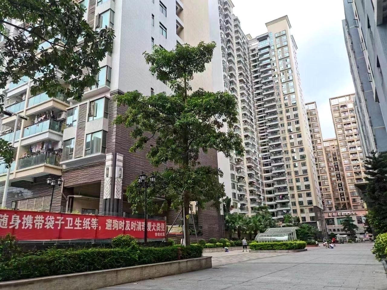 甚么这时候才最合适侧发力东莞小产权房？(买东莞小产权房后悔)
