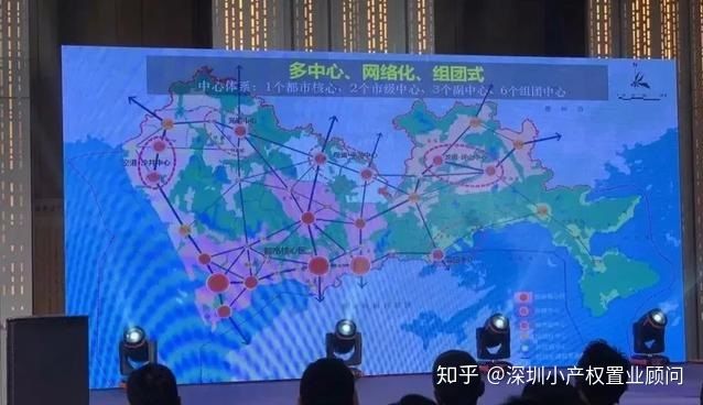 龙华被纳入深圳核心区，小产权房价突破3万！下次将会在哪暴涨？(龙华小产权最近开盘)